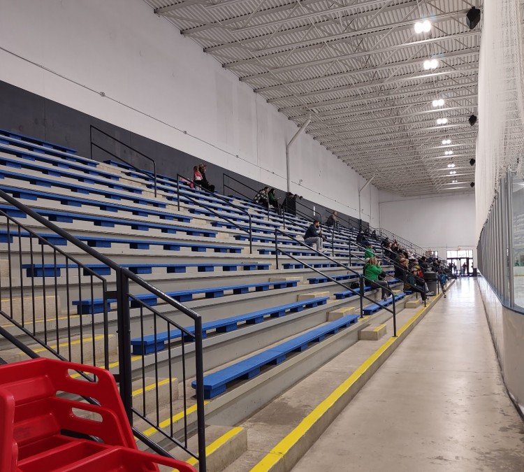 West Meadows Ice Arena (Rolling&nbspMeadows,&nbspIL)